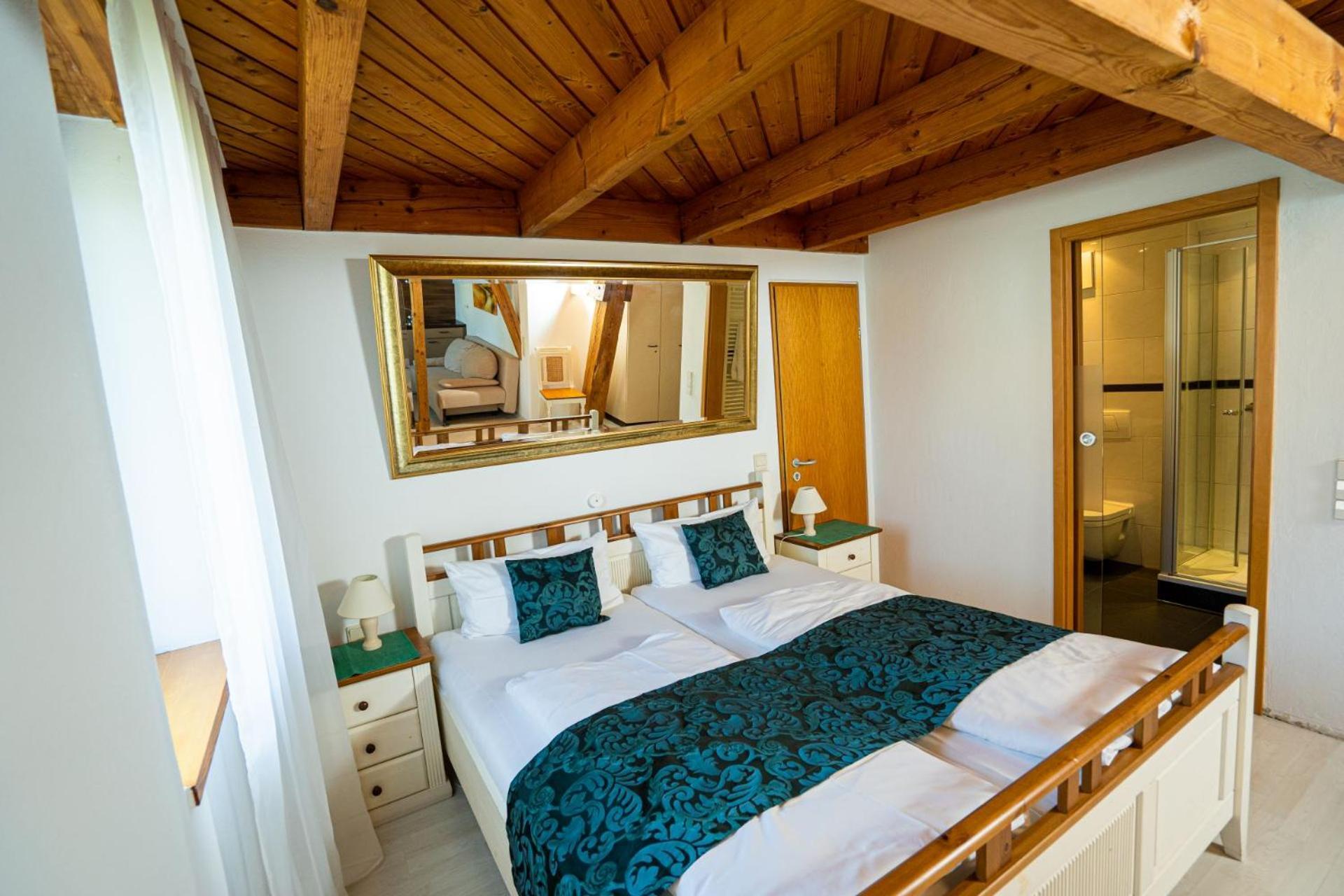 Hotel Volapuek Констанц Экстерьер фото