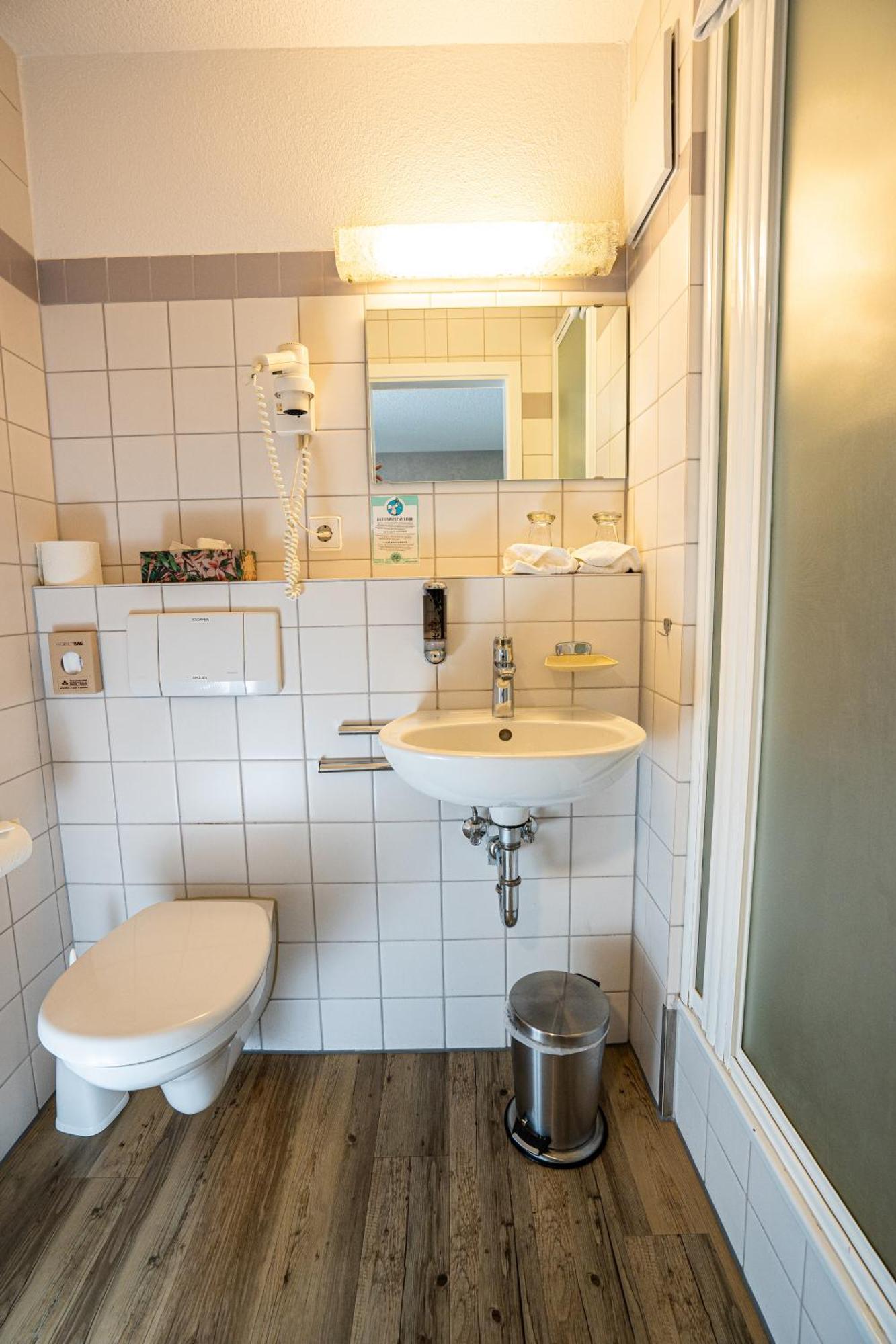 Hotel Volapuek Констанц Экстерьер фото
